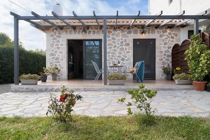 Villa On The Sea Agia Marina  Exterior foto